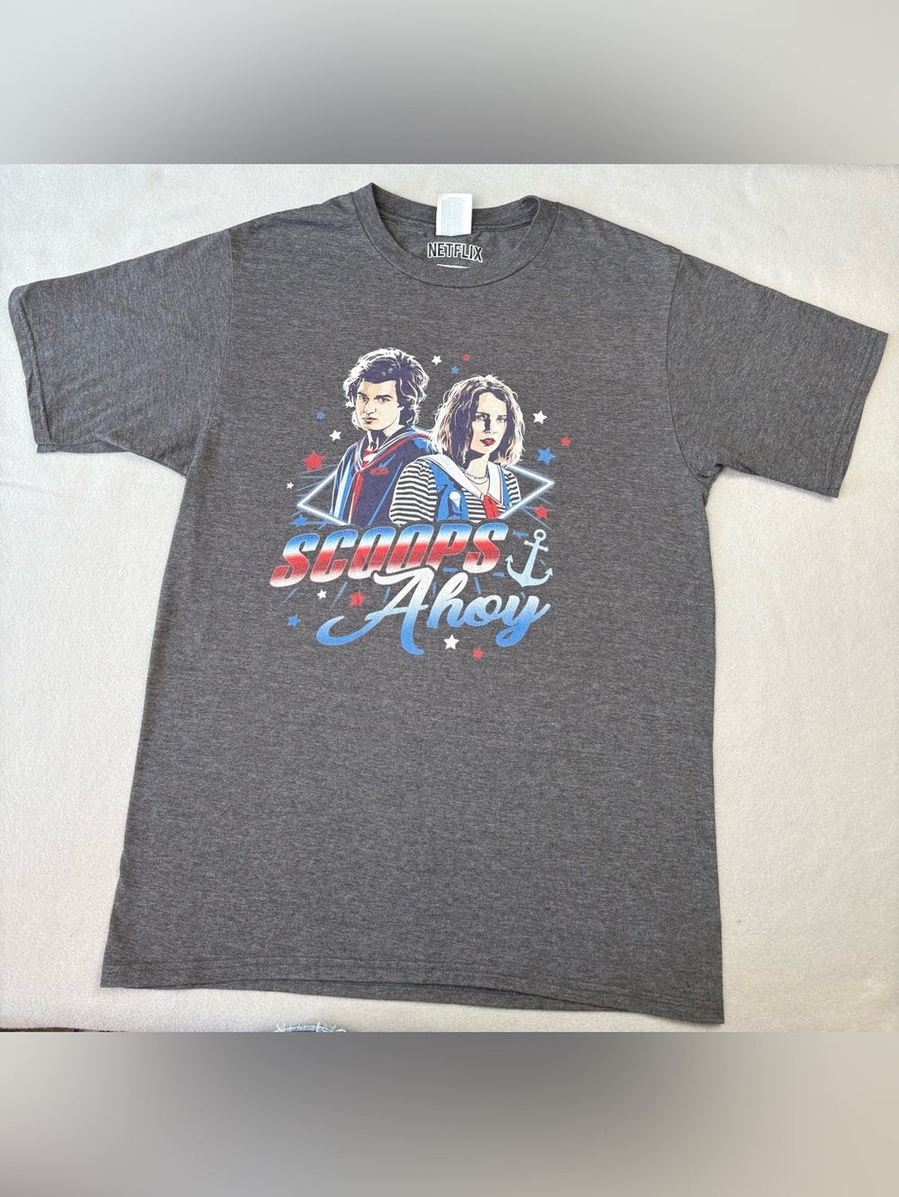 Netflix Stranger Things Scoops Ahoy Graphic T-Shirt Gray Adult Small Steve Robin